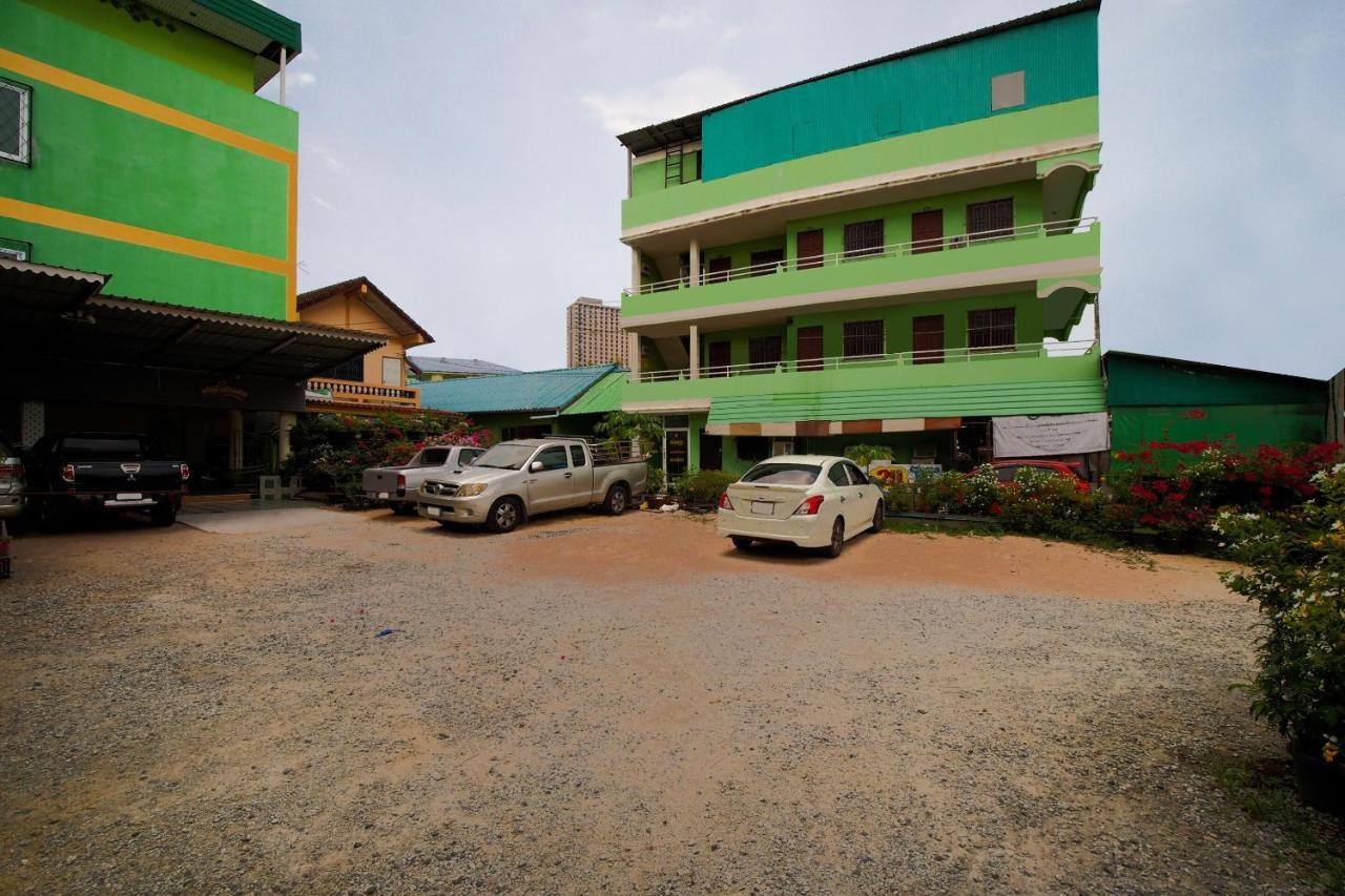 Khanidta Resort Pattaya Εξωτερικό φωτογραφία